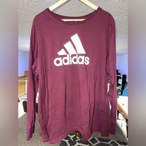 3x Women’s long sleeve Nike shirt